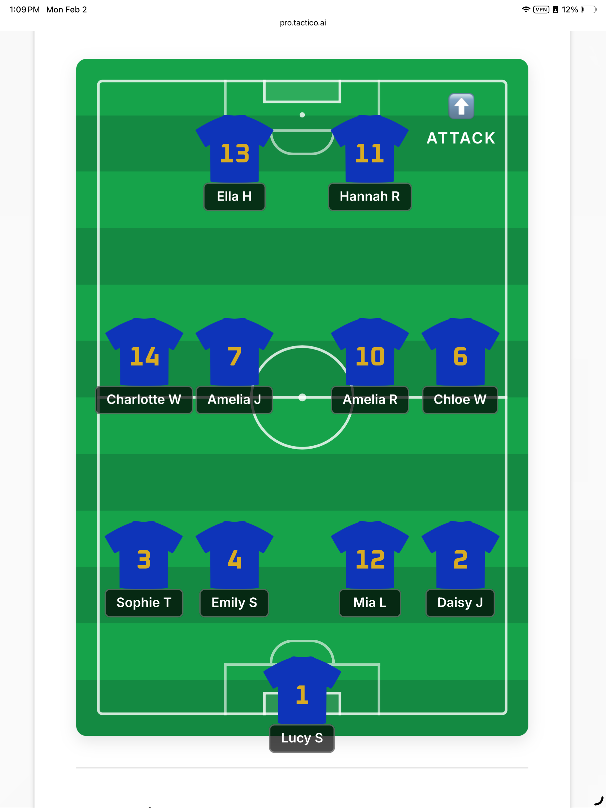 tactico Formation builder showing a 4-4-2 formation with player positions